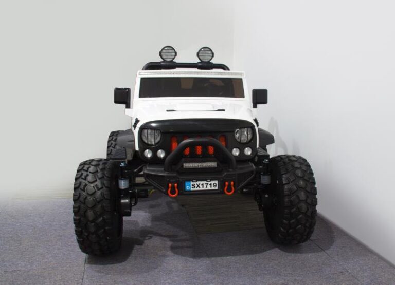 1719 12V 4x4 Jeep - Image 5